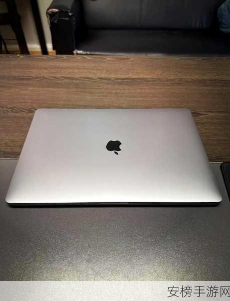 16岁日本学生macbookpro评测：少年眼中的苹果旗舰：一位日本高中生的MacBook Pro使用体验